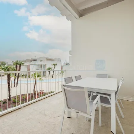 Wave Island Vice D9 Apartment *